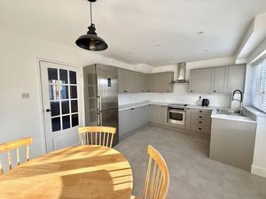 Photo 9- click for photo gallery